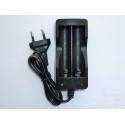 Battery charger for 2pcs. Li-ion rechargeable batteries 18650